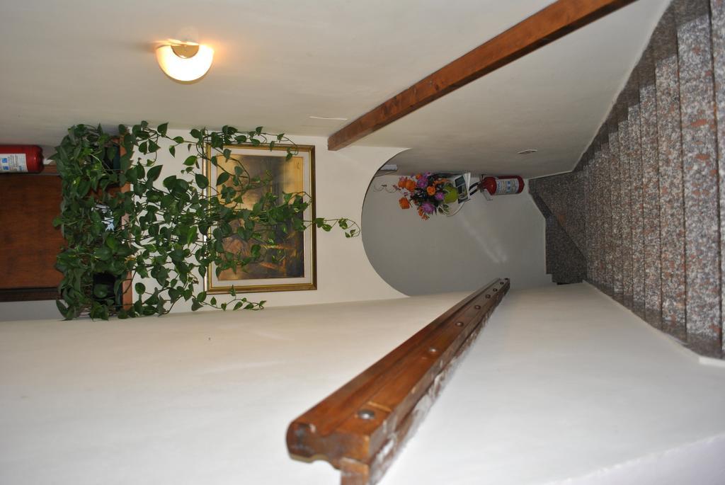 Il Gatto E La Volpe Hotel Gambassi Terme Room photo